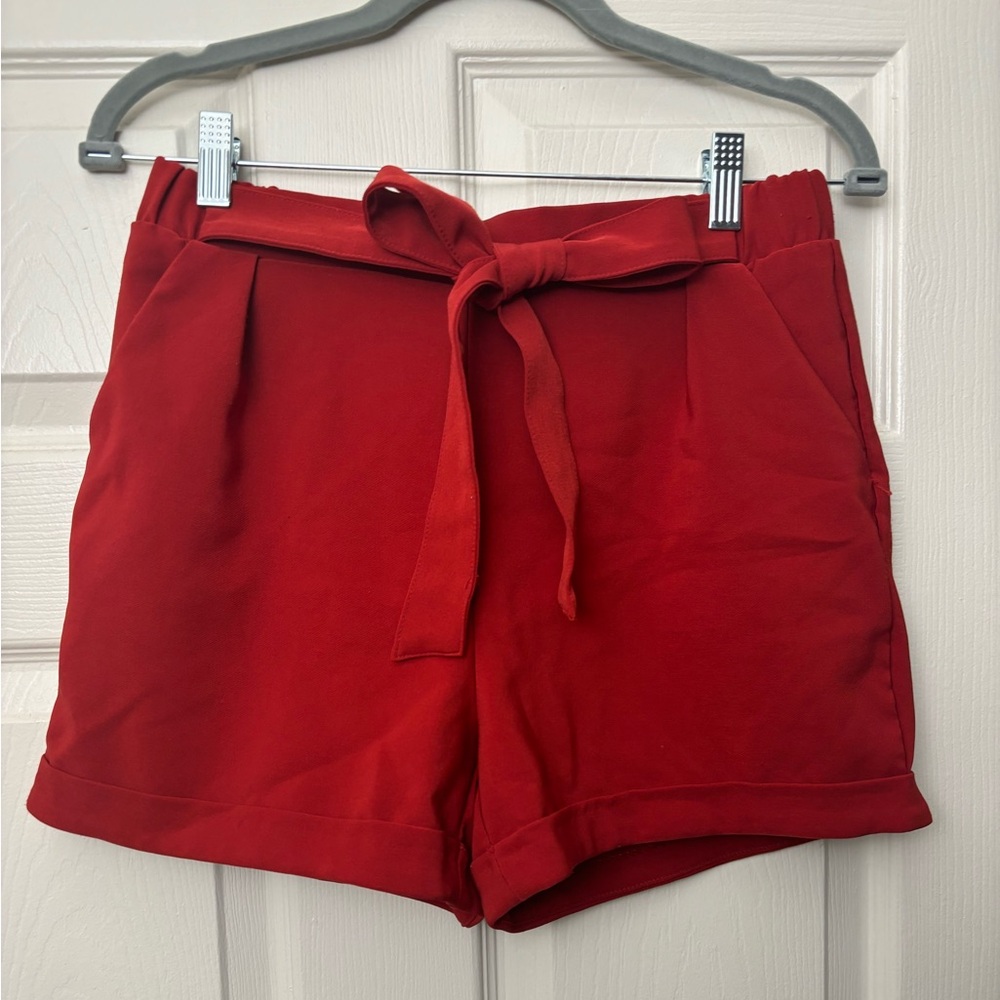 Cute red high rise shorts with tie front and pockets